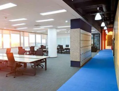 Booking.com — Marina, Casablanca